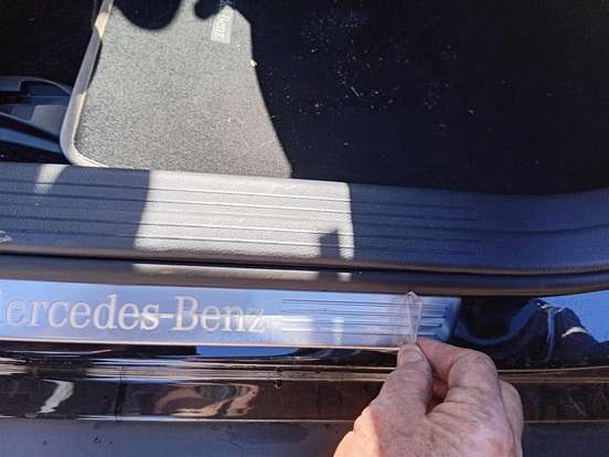 MERCEDES-BENZ-GLA 200-2016