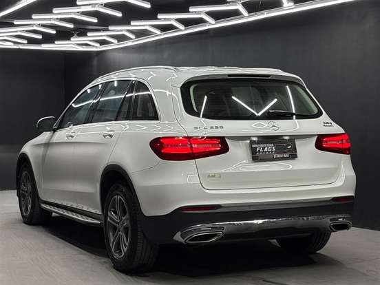 MERCEDES-BENZ-GLC 250-2.0 CGI GASOLINA HIGHWAY 4MATIC 9G-TRONIC MERCEDES-BENZ-GLC 250-2017