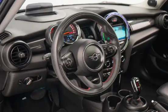 MINI-COOPER-2018