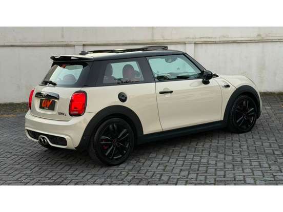 MINI-COOPER-2.0 S EXCLUSIVE 16V TURBO GASOLINA 2P AUTOMÁTICO MINI-COOPER-2016