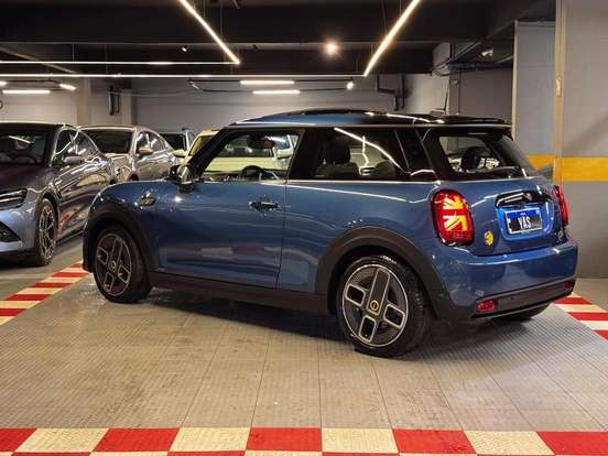 MINI-COOPER-2021
