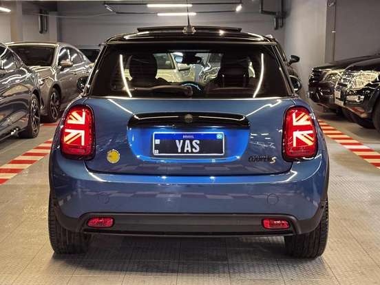 MINI-COOPER-2021
