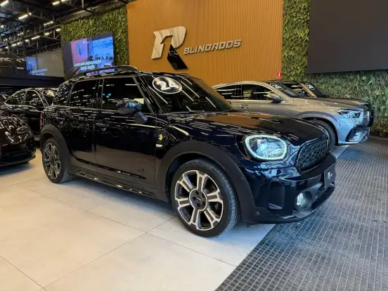 MINI-COUNTRYMAN-2023