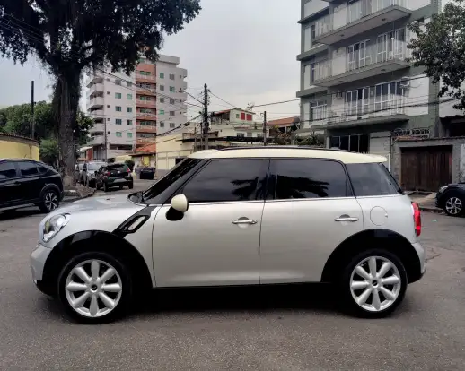 MINI-COUNTRYMAN-2014