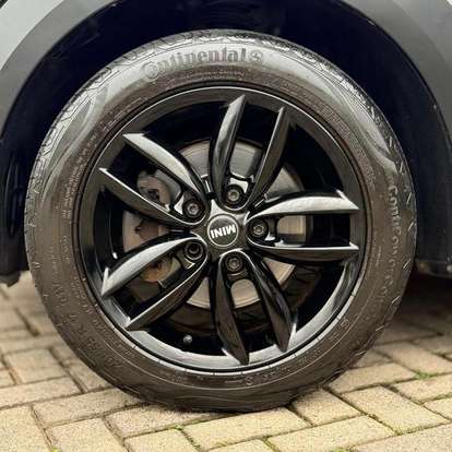 MINI-COUNTRYMAN-2011