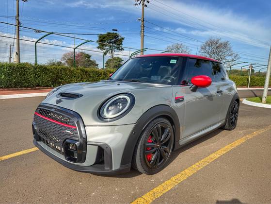 MINI COOPER 2.0 16V TWINPOWER GASOLINA JOHN COOPER WORKS 2P STEPTRONIC
