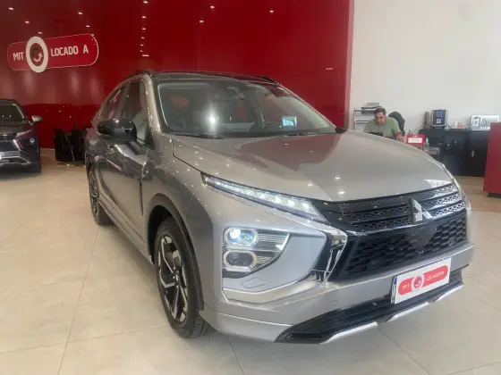 MITSUBISHI ECLIPSE CROSS 1.5 MIVEC TURBO GASOLINA HPE-S S-AWC CVT MITSUBISHI ECLIPSE CROSS 1.5 MIVEC TURBO GASOLINA HPE-S S-AWC CVT
