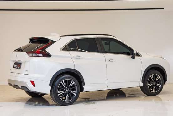 MITSUBISHI-ECLIPSE CROSS-2024