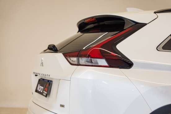 MITSUBISHI-ECLIPSE CROSS-2024