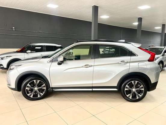 MITSUBISHI-ECLIPSE CROSS-1.5 MIVEC TURBO GASOLINA HPE-S AWD CVT MITSUBISHI-ECLIPSE CROSS-2018