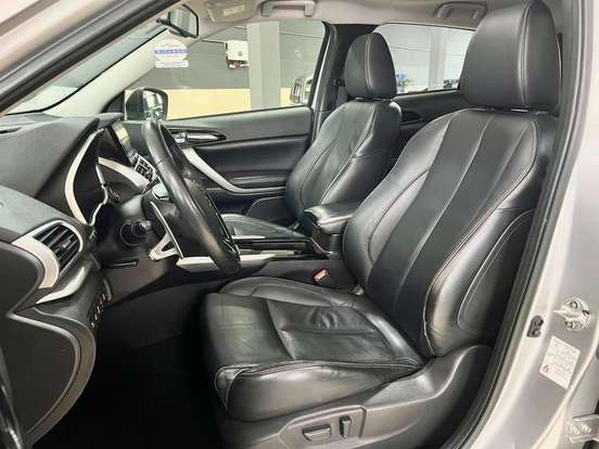 MITSUBISHI-ECLIPSE CROSS-1.5 MIVEC TURBO GASOLINA HPE-S AWD CVT MITSUBISHI-ECLIPSE CROSS-2018