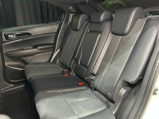 MITSUBISHI-ECLIPSE CROSS-1.5 MIVEC TURBO GASOLINA HPE-S BLACK S-AWC CVT MITSUBISHI-ECLIPSE CROSS-2025