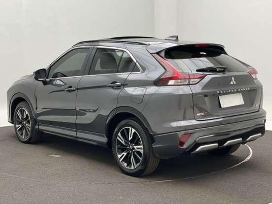 MITSUBISHI-ECLIPSE CROSS-2024