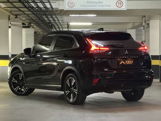 MITSUBISHI-ECLIPSE CROSS-2022