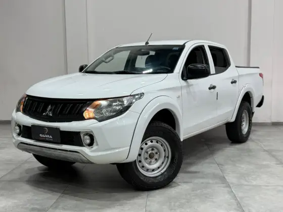 MITSUBISHI L200 TRITON 2.4 16V TURBO DIESEL GL CD 4X4 MANUAL