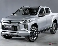 MITSUBISHI L200 TRITON 2.4 16V TURBO DIESEL SPORT HPE CD 4P 4X4 AUTOMÁTICO MITSUBISHI L200 TRITON 2.4 16V TURBO DIESEL SPORT HPE CD 4P 4X4 AUTOMÁTICO
