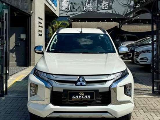 MITSUBISHI-L200 TRITON-2.4 16V TURBO DIESEL SPORT HPE CD 4P 4X4 AUTOMÁTICO MITSUBISHI-L200 TRITON-2023