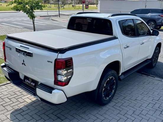 MITSUBISHI-L200 TRITON-2.4 16V TURBO DIESEL SPORT HPE CD 4P 4X4 AUTOMÁTICO MITSUBISHI-L200 TRITON-2023