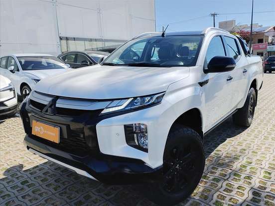MITSUBISHI-L200 TRITON-2.4 16V TURBO DIESEL SPORT HPE CD 4P 4X4 AUTOMÁTICO MITSUBISHI-L200 TRITON-2024