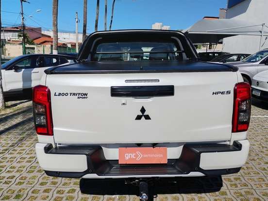 MITSUBISHI-L200 TRITON-2.4 16V TURBO DIESEL SPORT HPE CD 4P 4X4 AUTOMÁTICO MITSUBISHI-L200 TRITON-2024