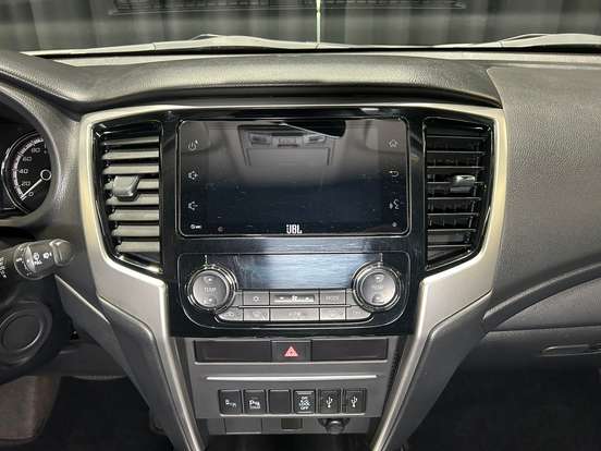 MITSUBISHI-L200 TRITON-2023