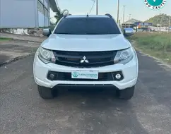 MITSUBISHI L200 TRITON 2.4 16V TURBO DIESEL SPORT HPE-S CD 4P 4X4 AUTOMÁTICO MITSUBISHI L200 TRITON 2.4 16V TURBO DIESEL SPORT HPE-S CD 4P 4X4 AUTOMÁTICO
