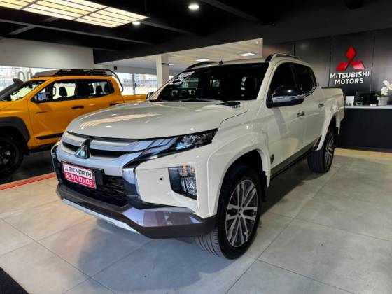 MITSUBISHI L200 TRITON 2.4 16V TURBO DIESEL SPORT HPE-S TERRA CD 4P 4X4 AUTOMÁTICO