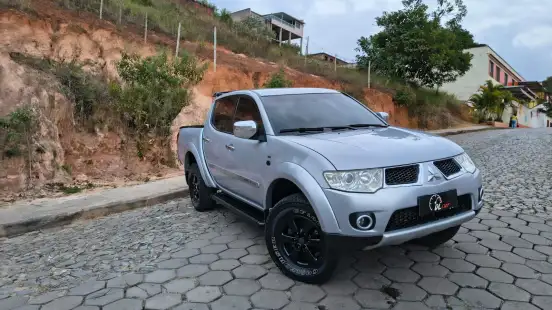 MITSUBISHI-L200 TRITON-2012