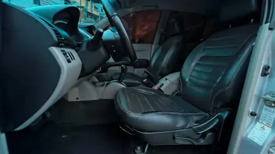 MITSUBISHI-L200 TRITON-2012