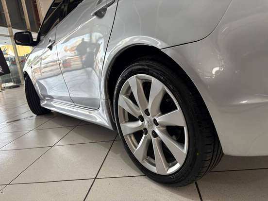 MITSUBISHI-LANCER-2.0 GT 16V GASOLINA 4P AUTOMÁTICO MITSUBISHI-LANCER-2012