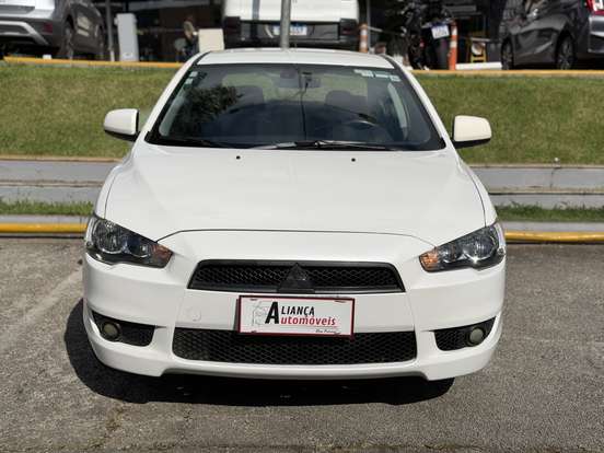 MITSUBISHI-LANCER-2.0 HL 16V GASOLINA 4P AUTOMÁTICO MITSUBISHI-LANCER-2016