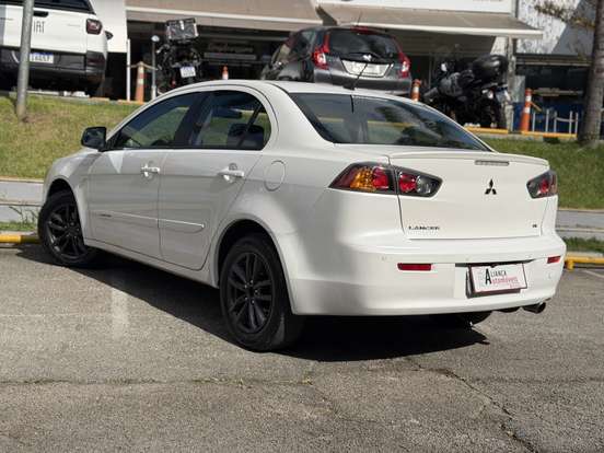 MITSUBISHI-LANCER-2016