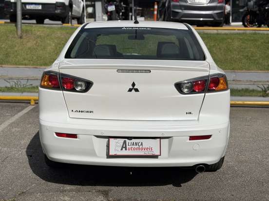 MITSUBISHI-LANCER-2016