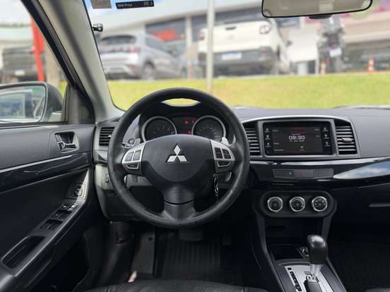 MITSUBISHI-LANCER-2.0 HL 16V GASOLINA 4P AUTOMÁTICO MITSUBISHI-LANCER-2016