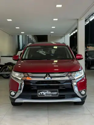 MITSUBISHI-OUTLANDER-2.0 16V GASOLINA 4P AUTOMÁTICO MITSUBISHI-OUTLANDER-2015