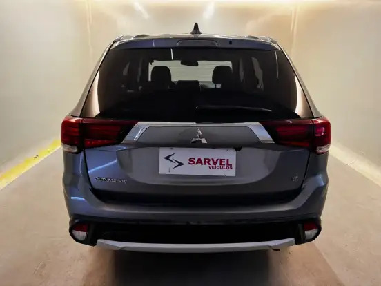 MITSUBISHI-OUTLANDER-2.0 16V GASOLINA 4P AUTOMÁTICO MITSUBISHI-OUTLANDER-2016