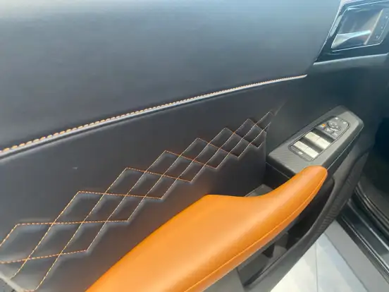 MITSUBISHI-OUTLANDER-2025