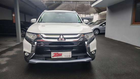 MITSUBISHI-OUTLANDER-2016