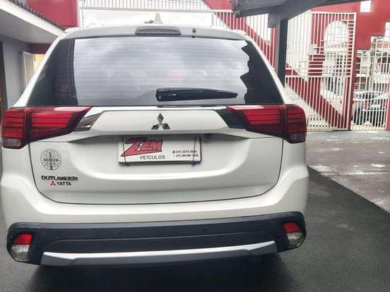 MITSUBISHI-OUTLANDER-2.0 16V GASOLINA 4P AUTOMÁTICO MITSUBISHI-OUTLANDER-2016