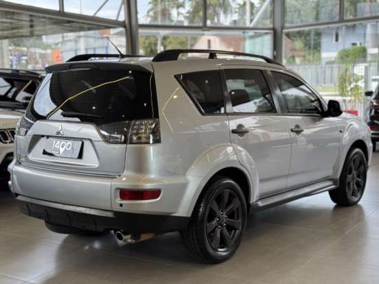 MITSUBISHI-OUTLANDER-2.0 16V GASOLINA 4P AUTOMÁTICO MITSUBISHI-OUTLANDER-2012