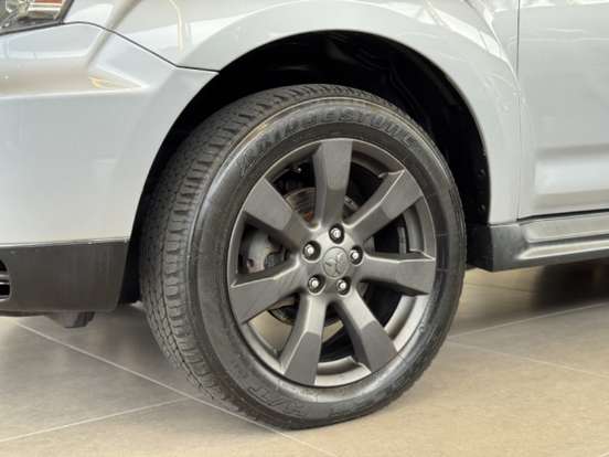 MITSUBISHI-OUTLANDER-2.0 16V GASOLINA 4P AUTOMÁTICO MITSUBISHI-OUTLANDER-2012