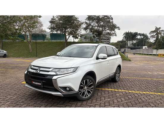 MITSUBISHI-OUTLANDER-2.0 16V GASOLINA 4P AUTOMÁTICO MITSUBISHI-OUTLANDER-2016