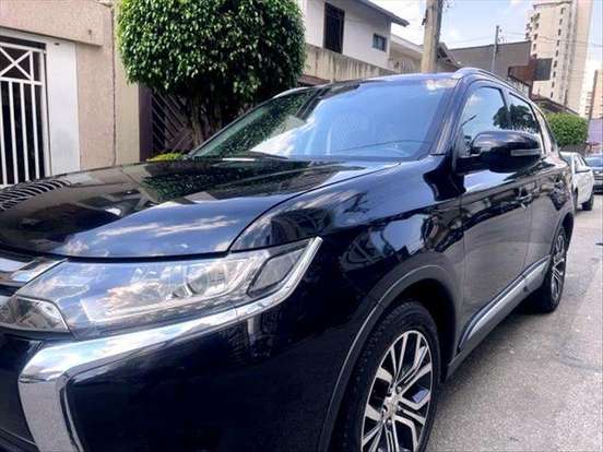 MITSUBISHI-OUTLANDER-2017