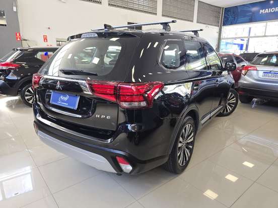 MITSUBISHI-OUTLANDER-2.0 MIVEC GASOLINA HPE AUTOMÁTICO MITSUBISHI-OUTLANDER-2018