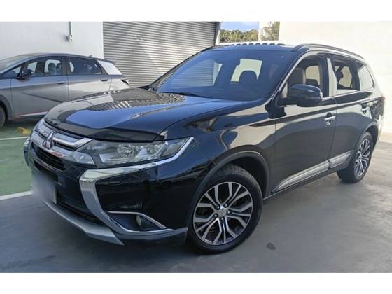 MITSUBISHI OUTLANDER 2.2 4X4 16V DIESEL 4P AUTOMÁTICO