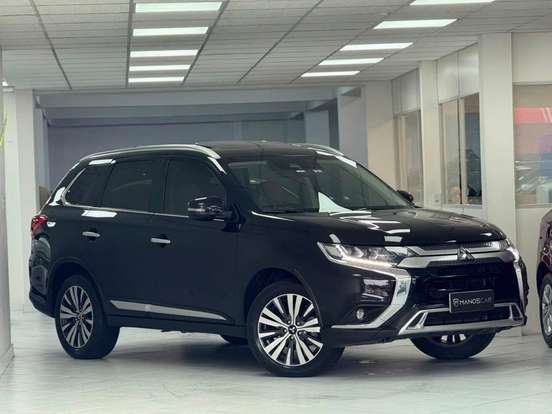 MITSUBISHI-OUTLANDER-2.2 MIVEC DI-D DIESEL HPE-S AWD AUTOMÁTICO MITSUBISHI-OUTLANDER-2021