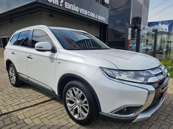 MITSUBISHI-OUTLANDER-2017