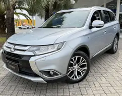 MITSUBISHI OUTLANDER 3.0 GT 4X4 V6 24V GASOLINA 4P AUTOMÁTICO MITSUBISHI OUTLANDER 3.0 GT 4X4 V6 24V GASOLINA 4P AUTOMÁTICO