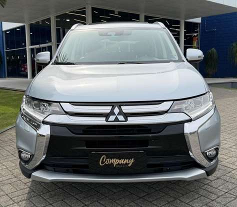 MITSUBISHI-OUTLANDER-3.0 GT 4X4 V6 24V GASOLINA 4P AUTOMÁTICO MITSUBISHI-OUTLANDER-2017