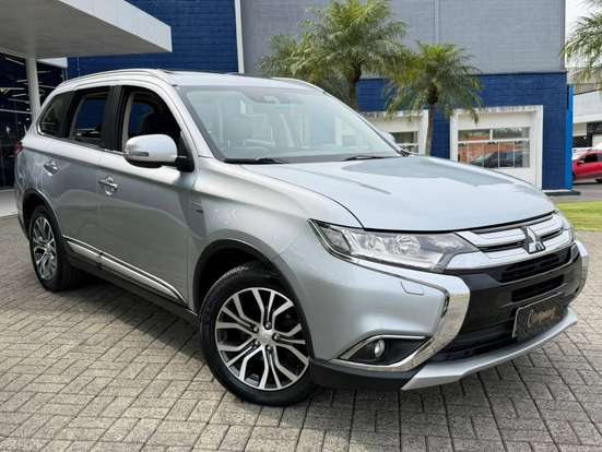 MITSUBISHI-OUTLANDER-2017